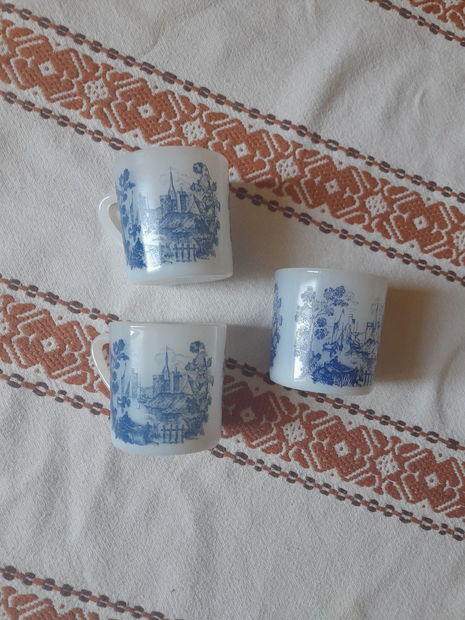 Lot de tasses à café 